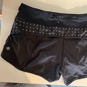 Lululemon black polka dot shorts- size 10